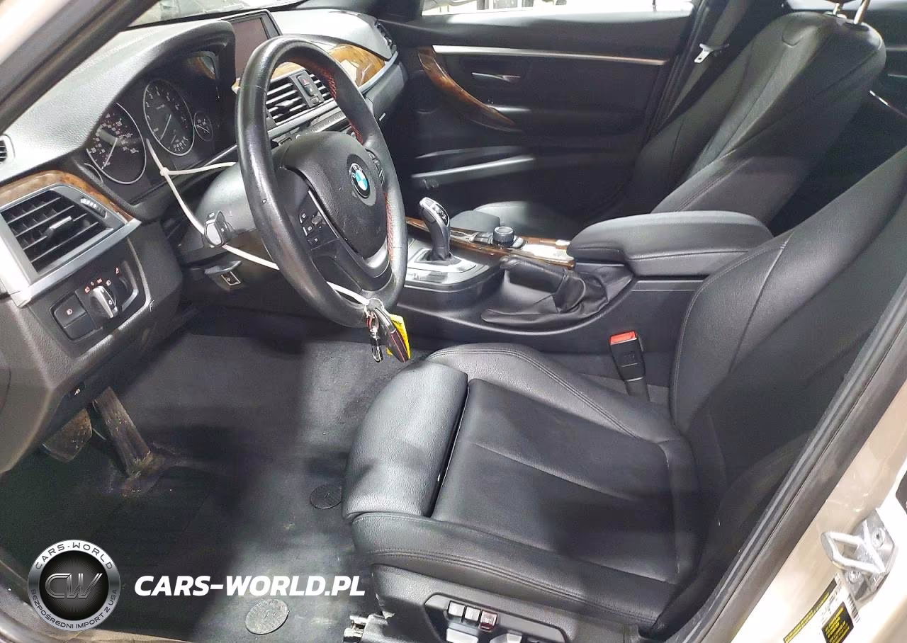 2018 BMW 330 Xi VIN:WBA8D9C53JEB34881 - 7