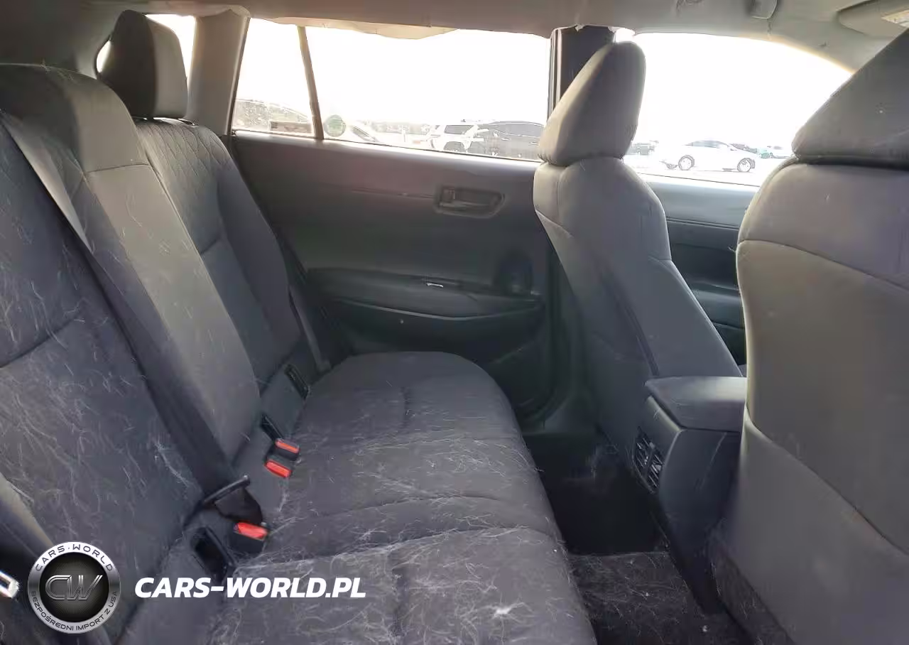 2022 Toyota Corolla Cross Le VIN:7MUCAABG6NV004672 - 11