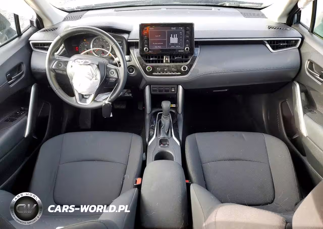 2022 Toyota Corolla Cross Le VIN:7MUCAABG6NV004672 - 8
