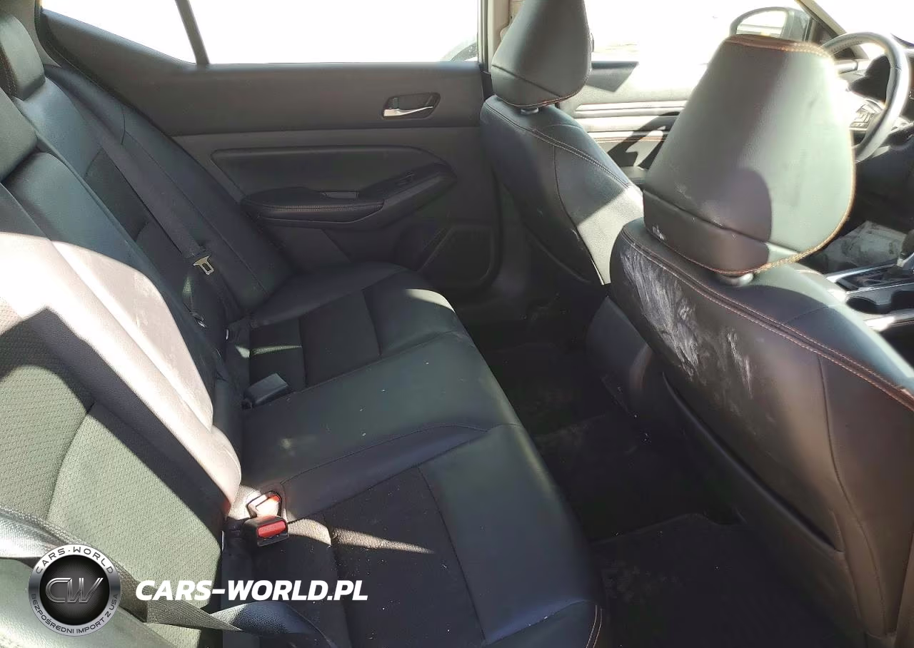 2019 Nissan Altima Sr VIN:1N4BL4CV2KC177087 - 10