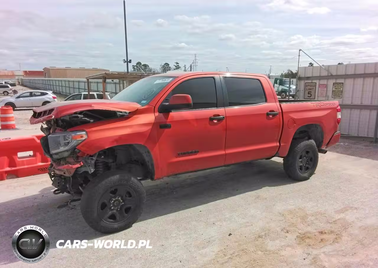 2015 Toyota Tundra Crewmax Sr5