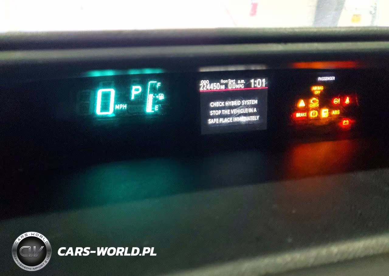 2013 Toyota Prius C VIN:JTDKDTB37D1538992 - 9