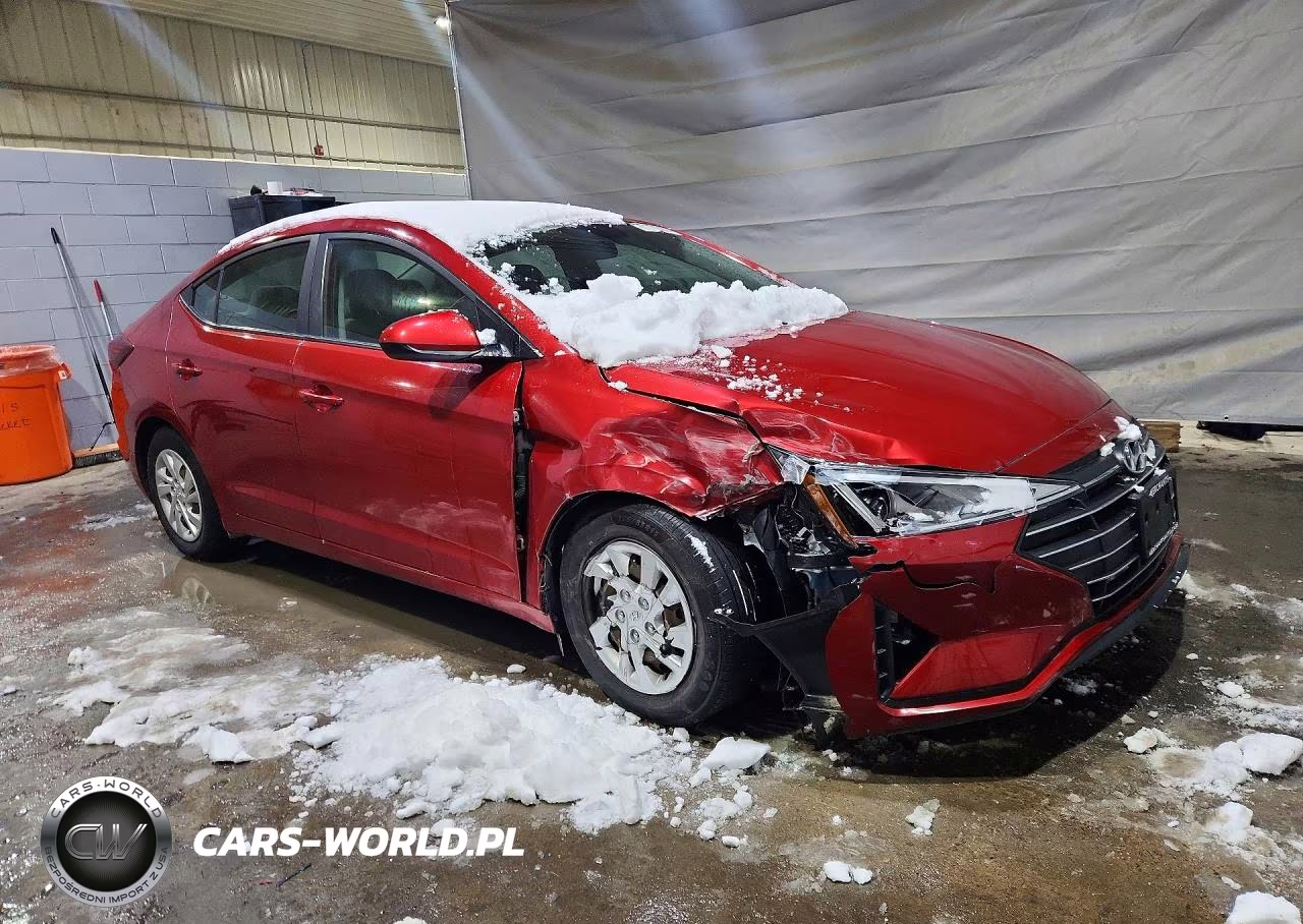 2019 Hyundai Elantra Se VIN:5NPD74LF2KH441316 - 4