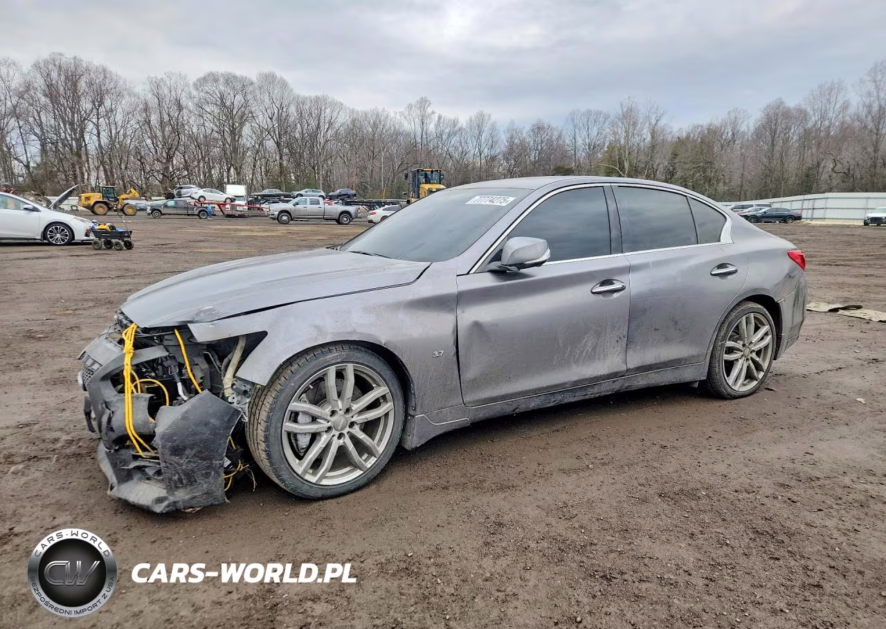 2015 Infiniti Q50 Base