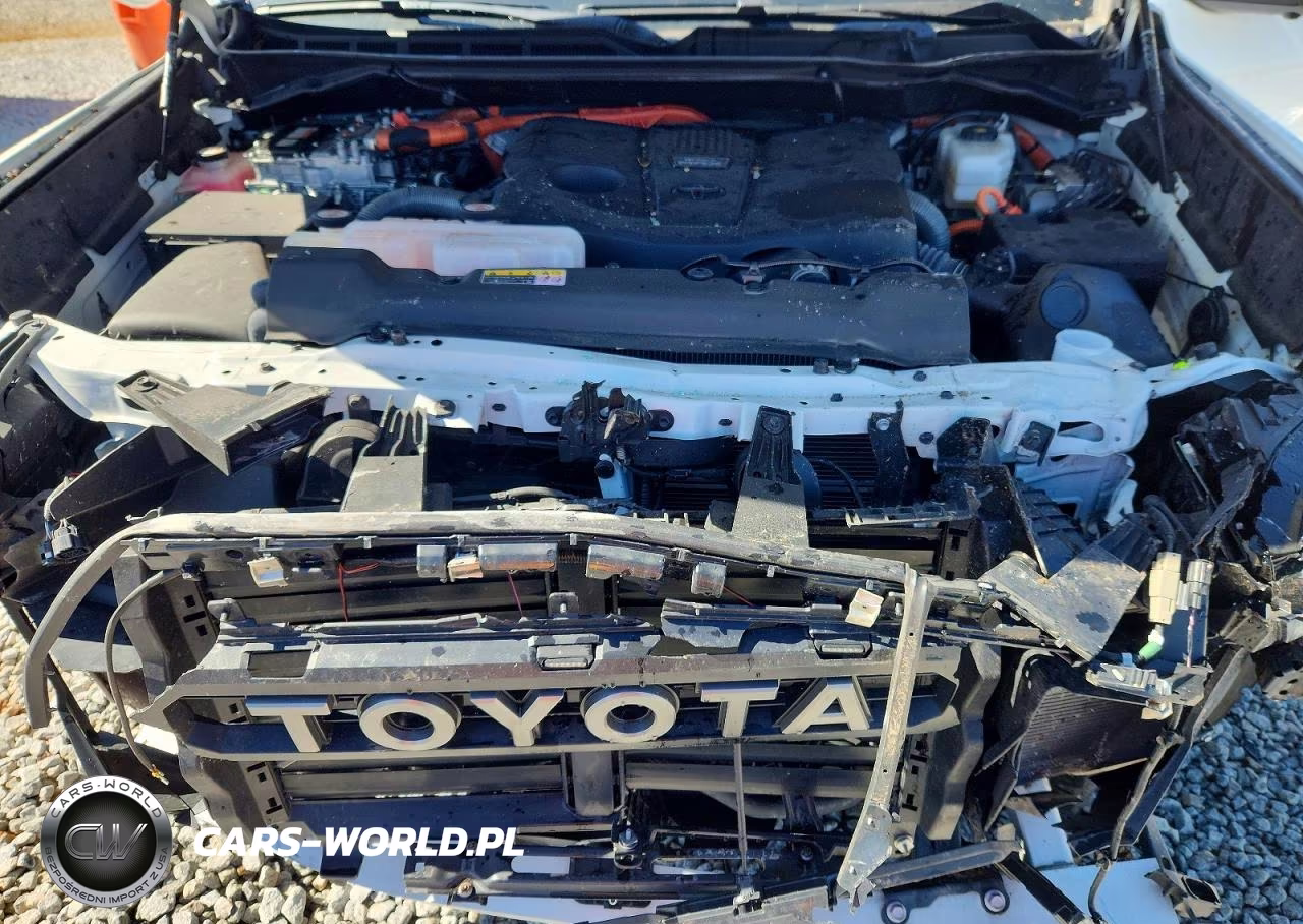 2024 Toyota Tundra Limited Hv VIN:5TFJC5DB2RX045000 - 11
