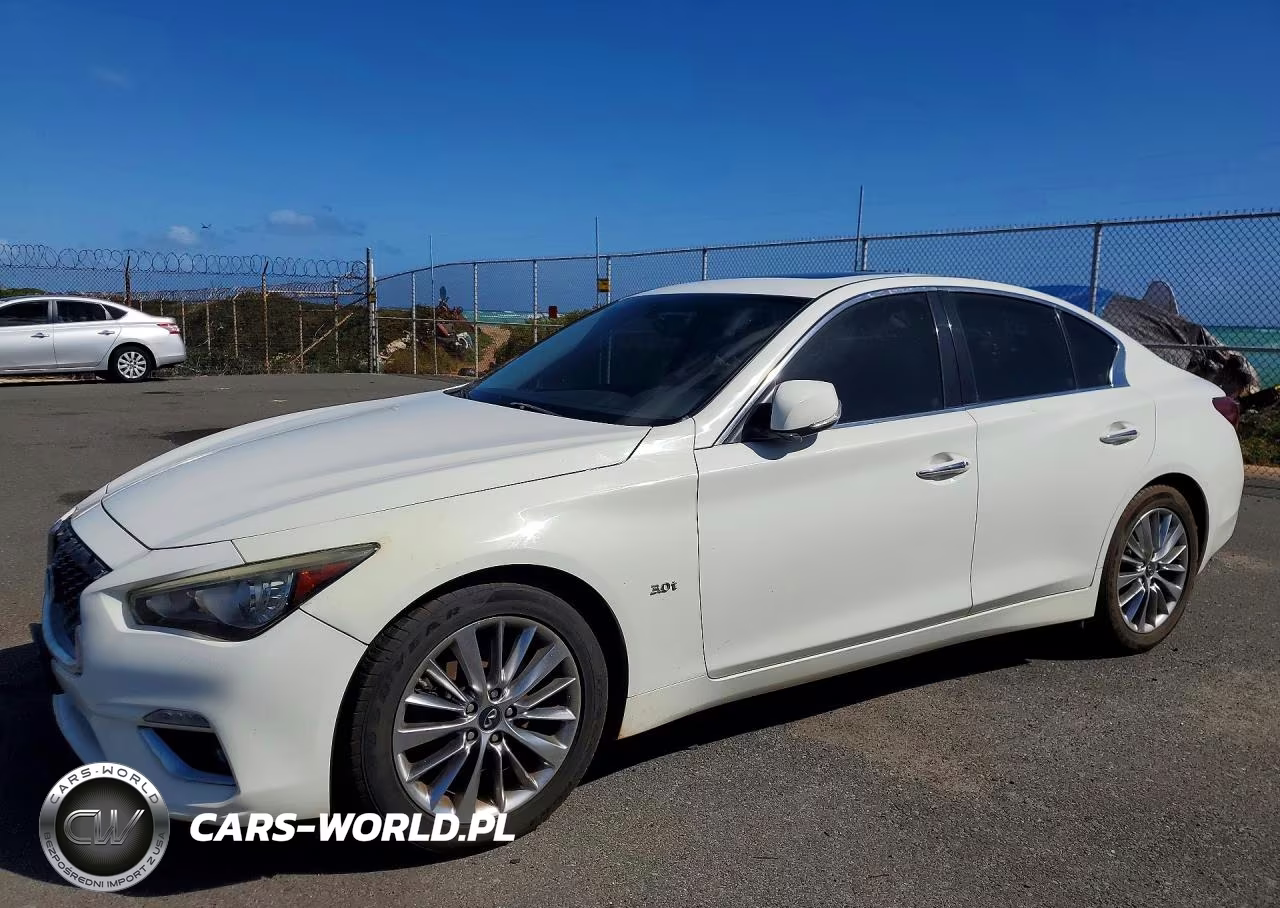 2018 Infiniti Q50 Luxe
