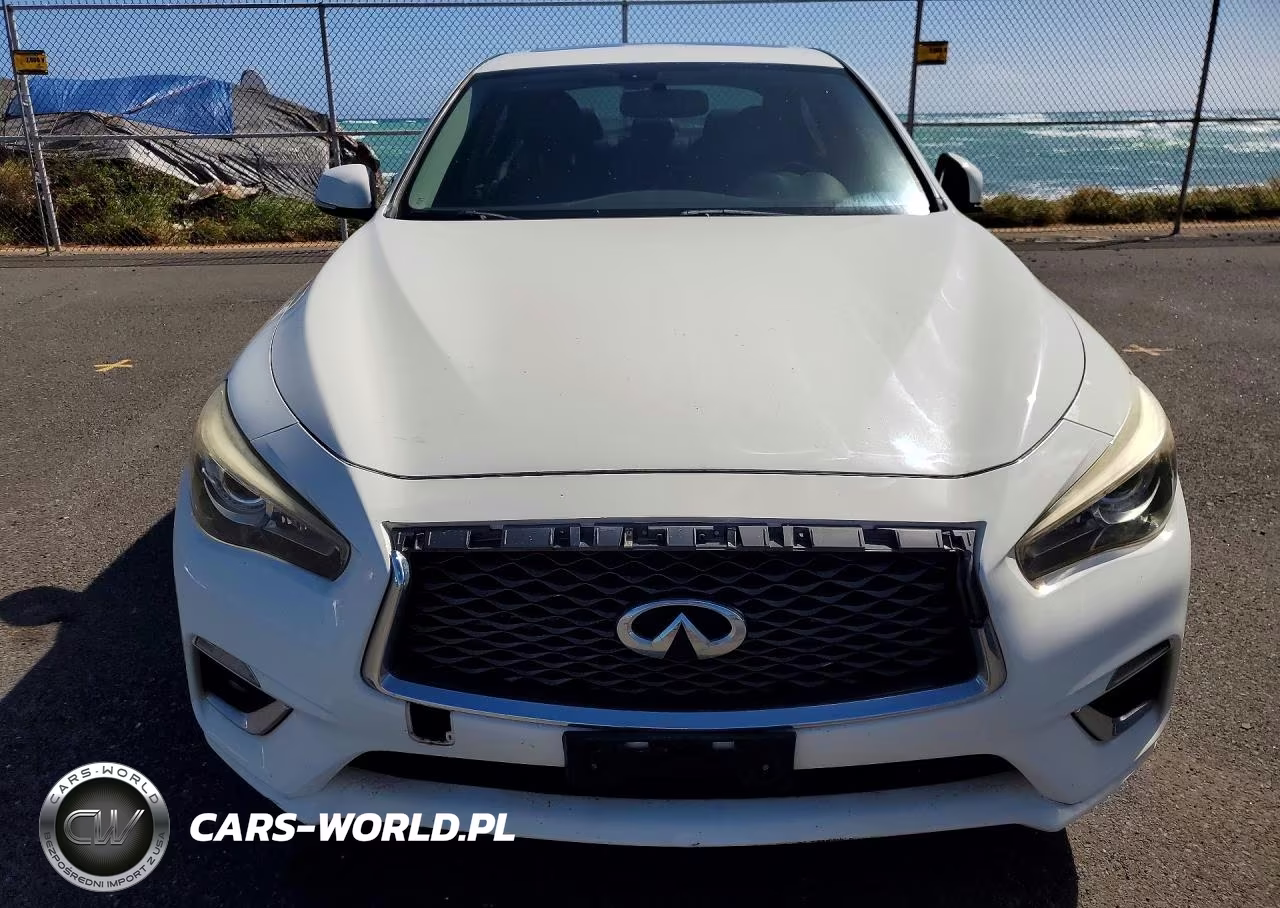 2018 Infiniti Q50 Luxe VIN:JN1EV7AR5JM611085 - 5