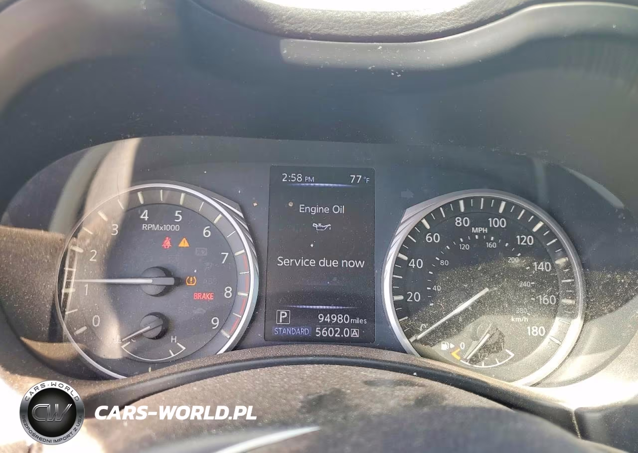 2018 Infiniti Q50 Luxe VIN:JN1EV7AR5JM611085 - 9