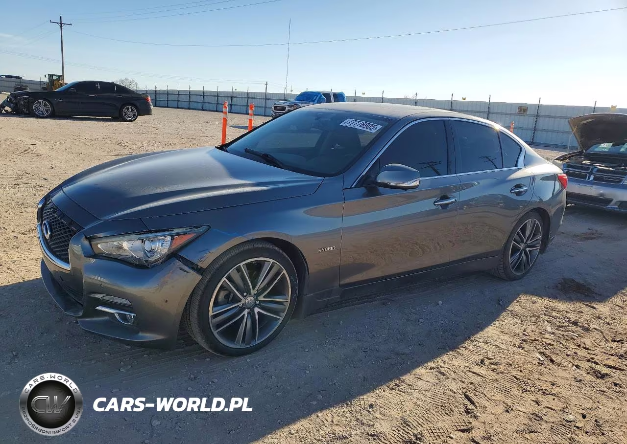 2017 Infiniti Q50 Hybrid