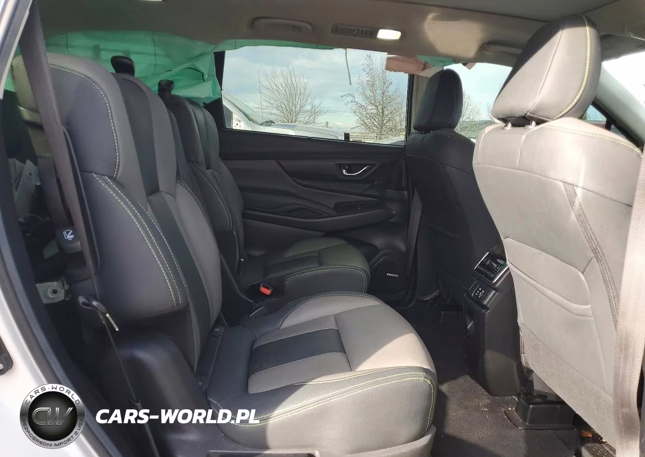2024 Subaru Ascent Onyx Edition VIN:4S4WMAKD7R3409740 - 11