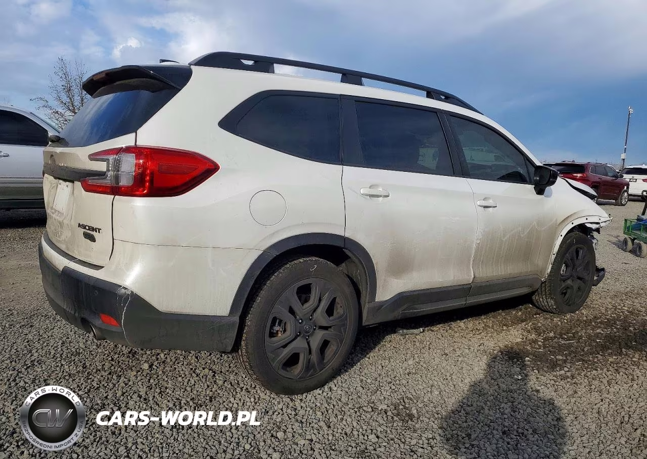 2024 Subaru Ascent Onyx Edition VIN:4S4WMAKD7R3409740 - 3