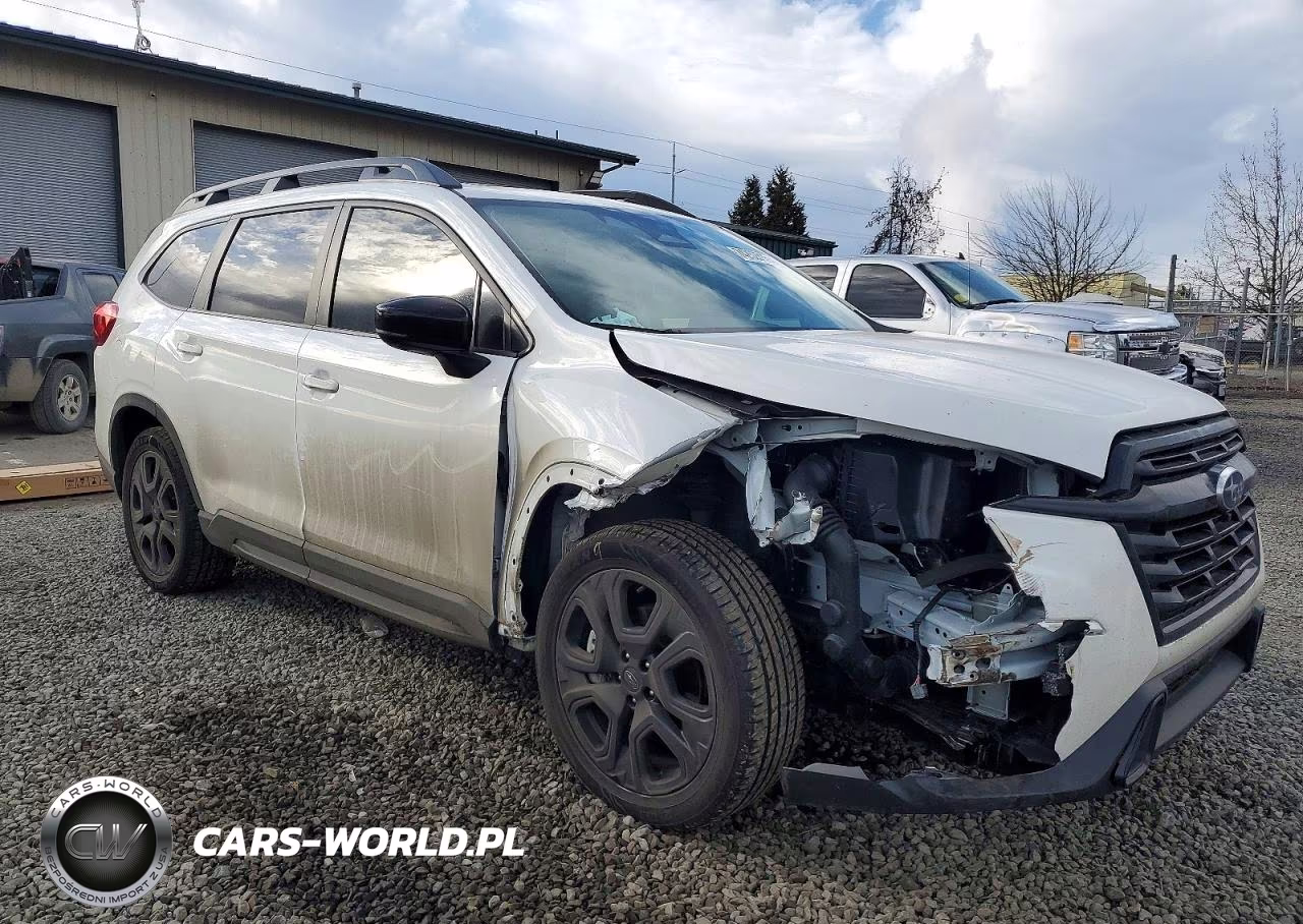 2024 Subaru Ascent Onyx Edition VIN:4S4WMAKD7R3409740 - 4