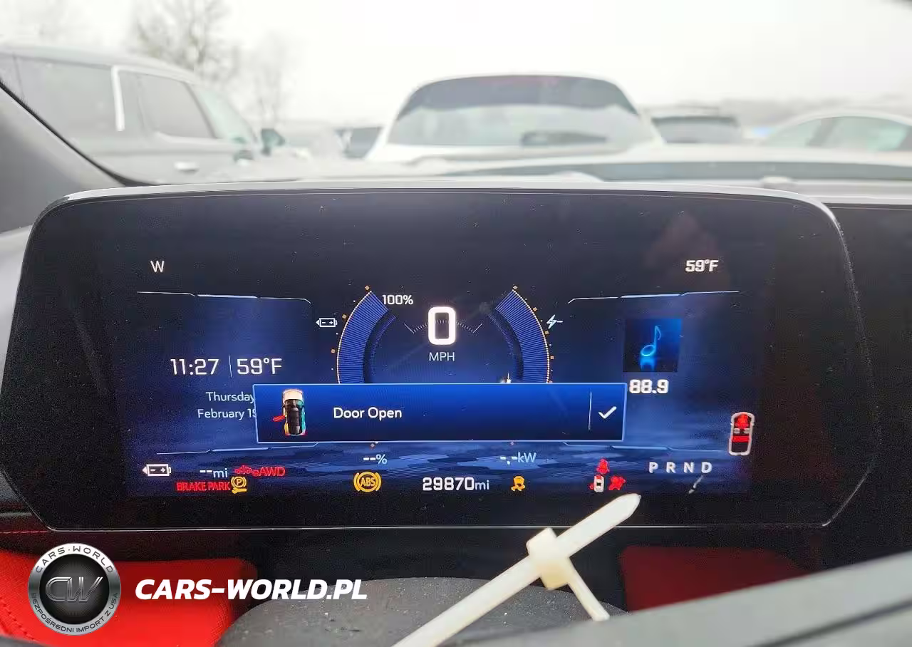 2024 Chevrolet Blazer Rs VIN:3GNKDCRJ8RS173384 - 9