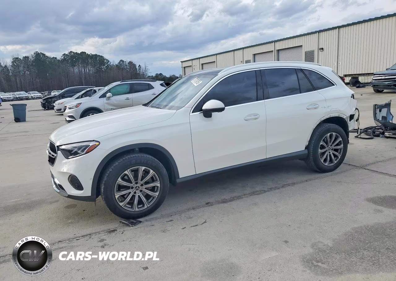 2023 Mercedes-Benz Glc 300