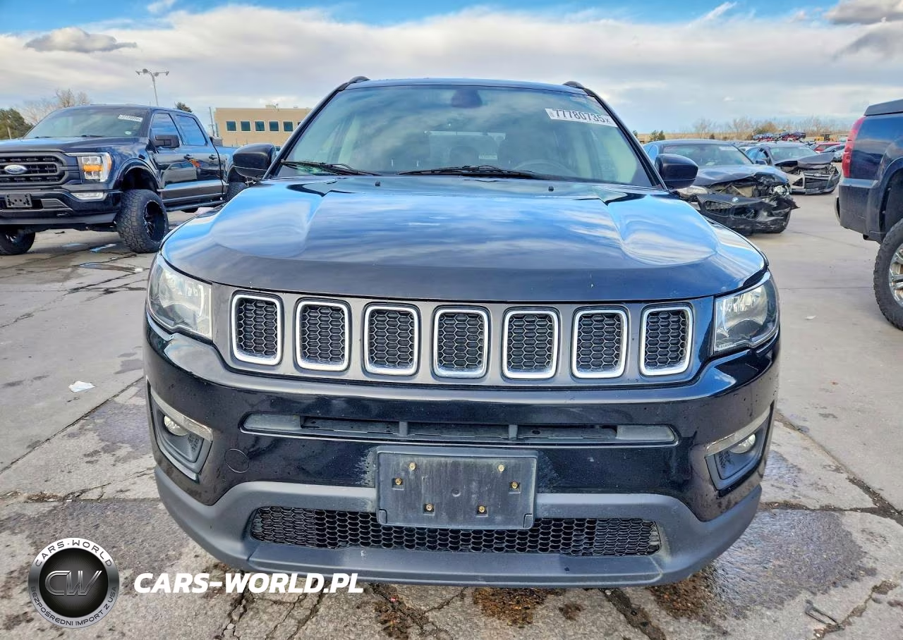 2017 Jeep Compass Latitude VIN:3C4NJDBB0HT640703 - 5