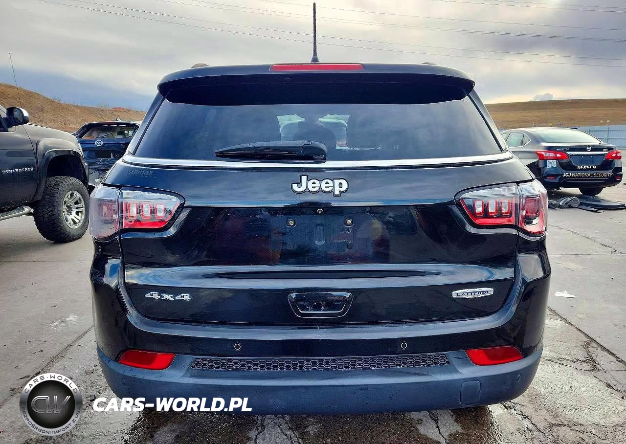 2017 Jeep Compass Latitude VIN:3C4NJDBB0HT640703 - 6