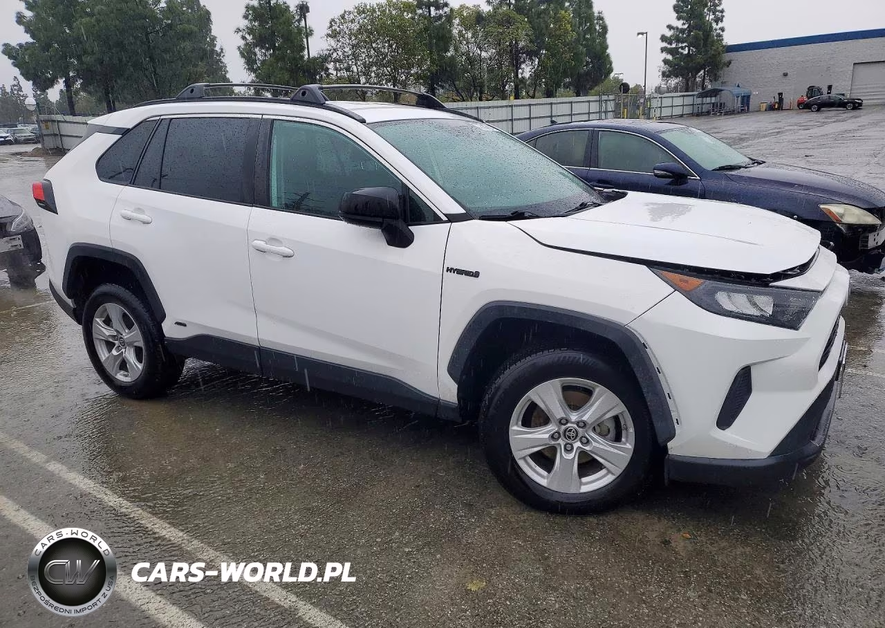 2021 Toyota Rav4 Le VIN:4T3LWRFV1MU031035 - 4