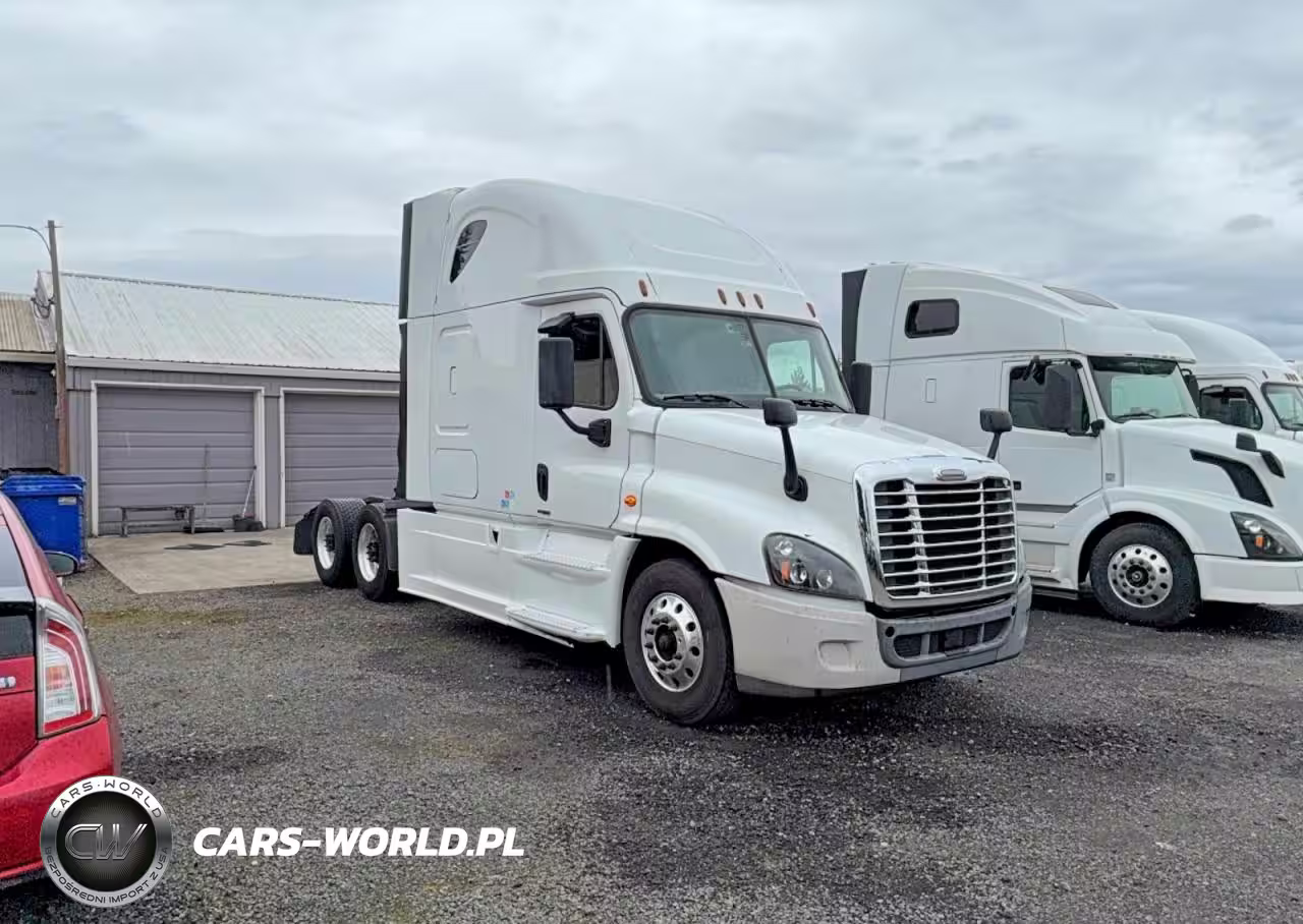 2016 Frht Cascadia 1 - Trucks Truck Cab And Chassis