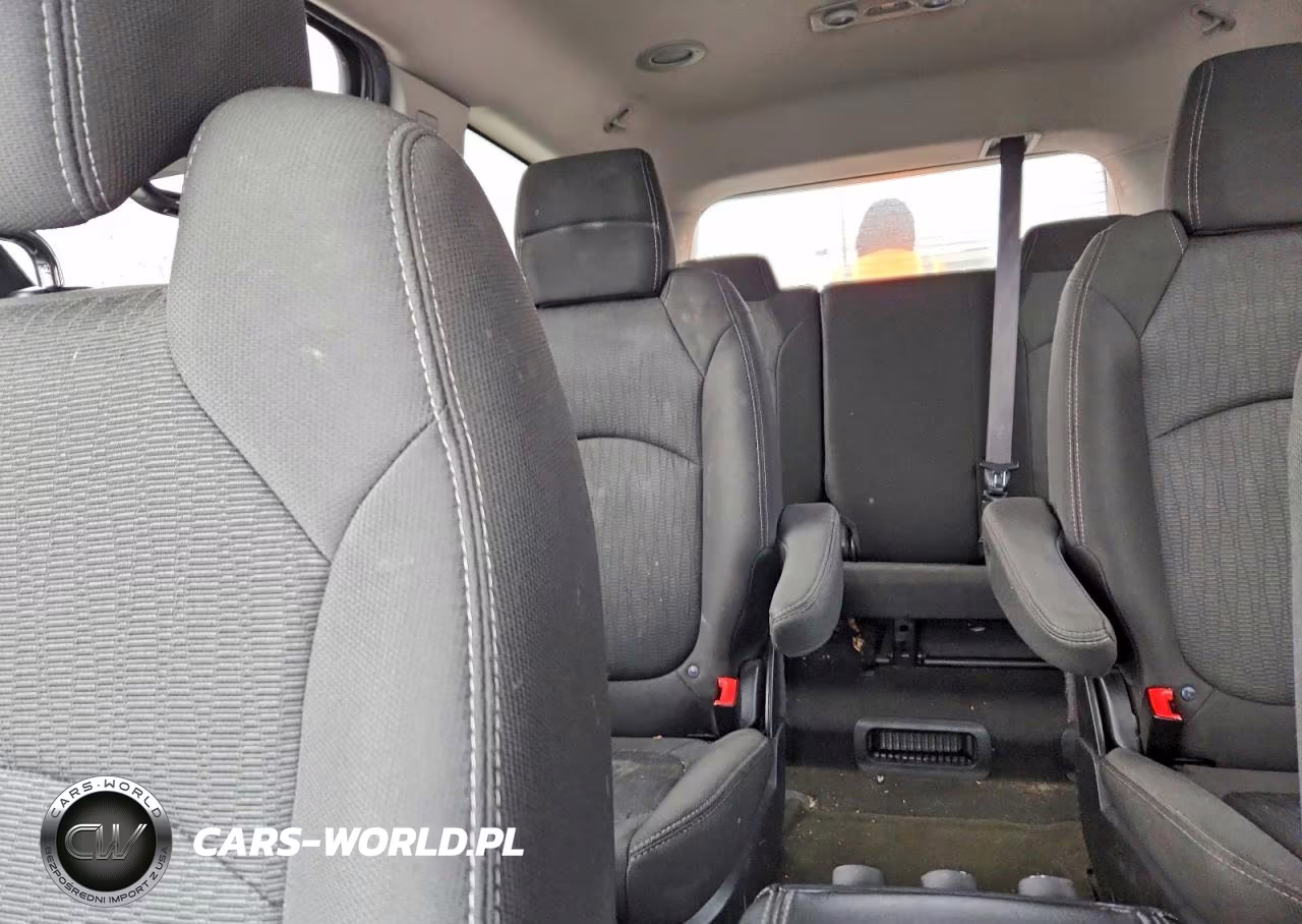 2015 Chevrolet Traverse VIN:1GNKRGKDXFJ182114 - 10