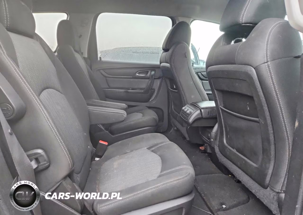 2015 Chevrolet Traverse VIN:1GNKRGKDXFJ182114 - 11