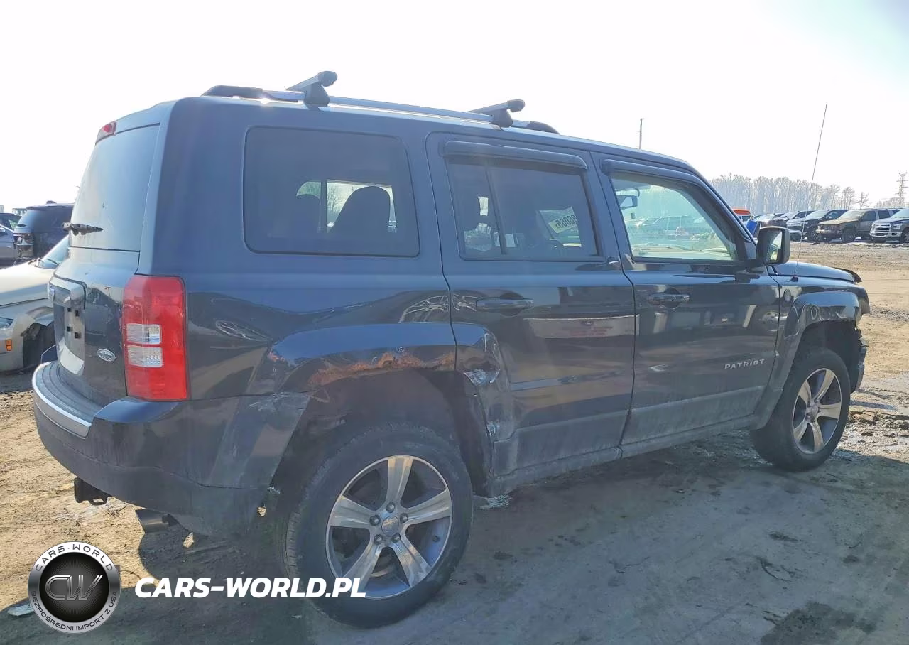 2016 Jeep Patriot Latitude VIN:1C4NJRFB6GD501526 - 3