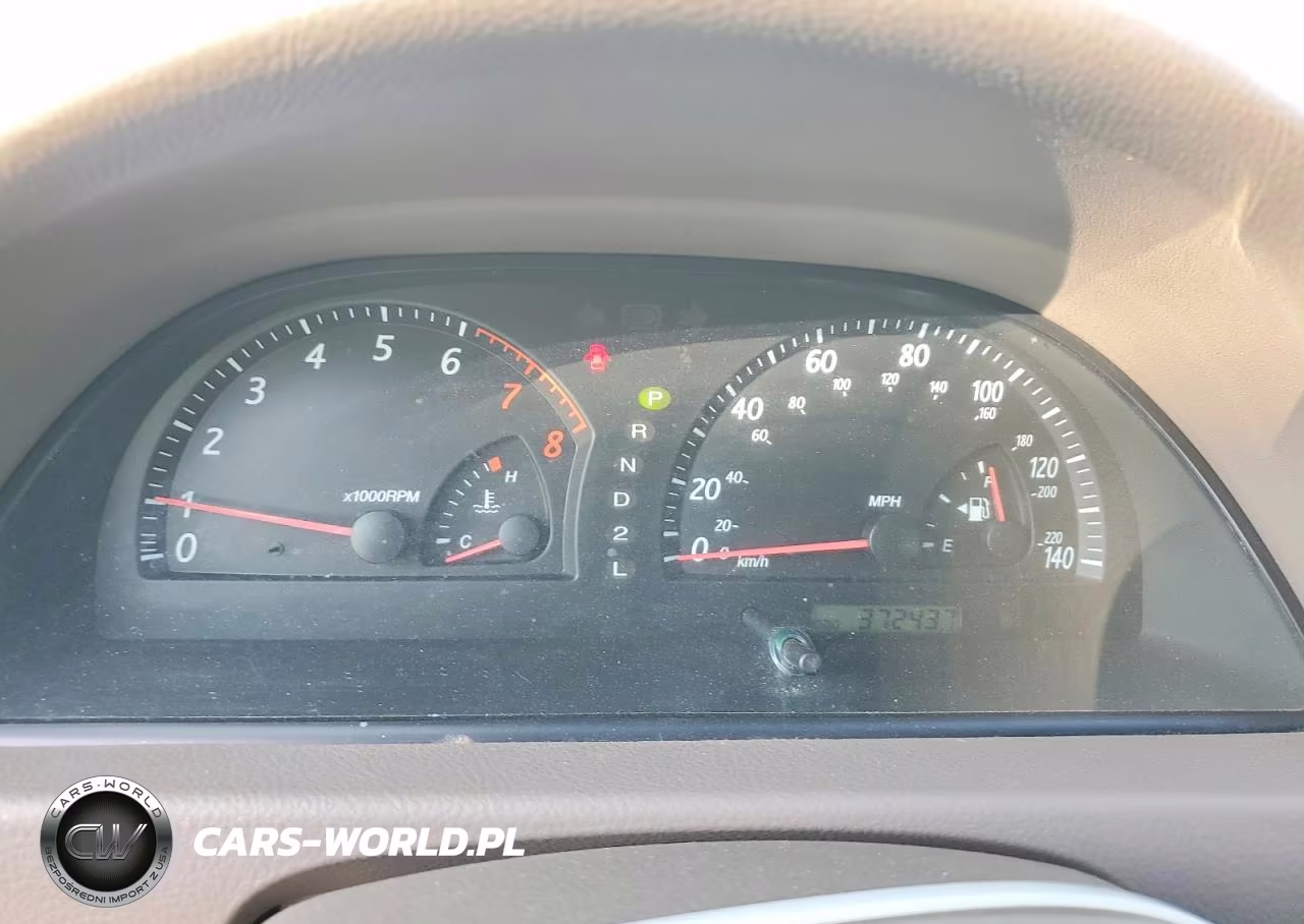 2002 Toyota Camry Le VIN:4T1BE32K12U506549 - 9