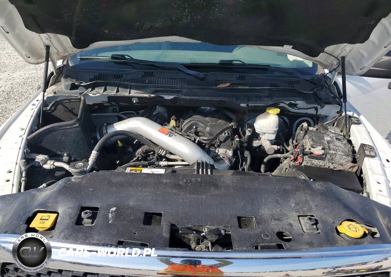 2019 Ram 1500 Classic Tradesman VIN:1C6RR6FG9KS552695 - 11