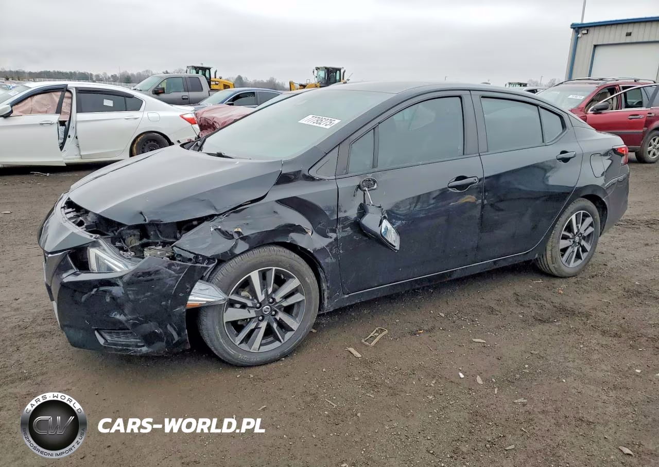 2021 Nissan Versa Sv