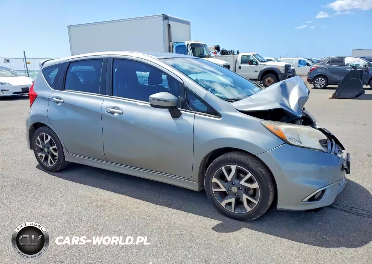 2015 Niss Versa Note VIN:3N1CE2CP2FL449701 - 4