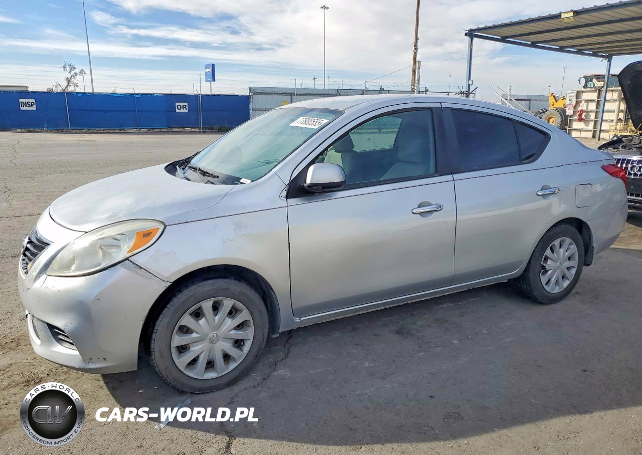 2012 Nissan Versa 1.6 S