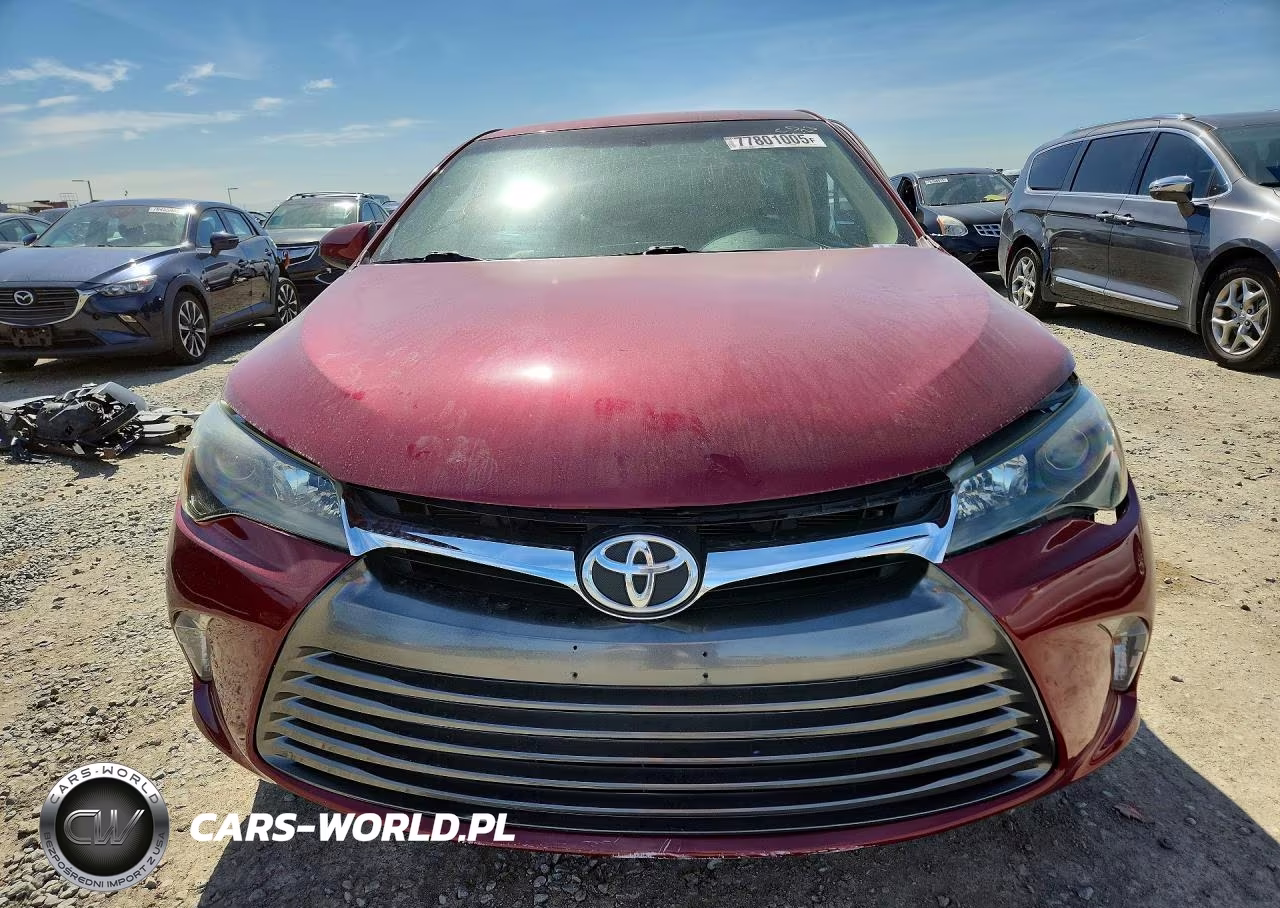 2015 Toyota Camry Le VIN:4T1BF1FK5FU980764 - 5