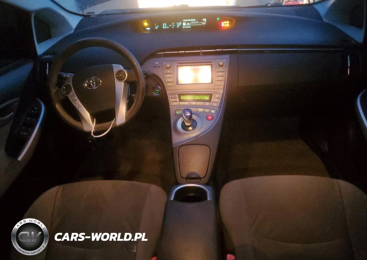 2012 Toyota Prius VIN:JTDKN3DU2C1502855 - 8