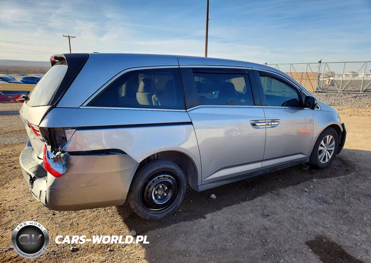2017 Honda Odyssey Se VIN:5FNRL5H34HB018248 - 3