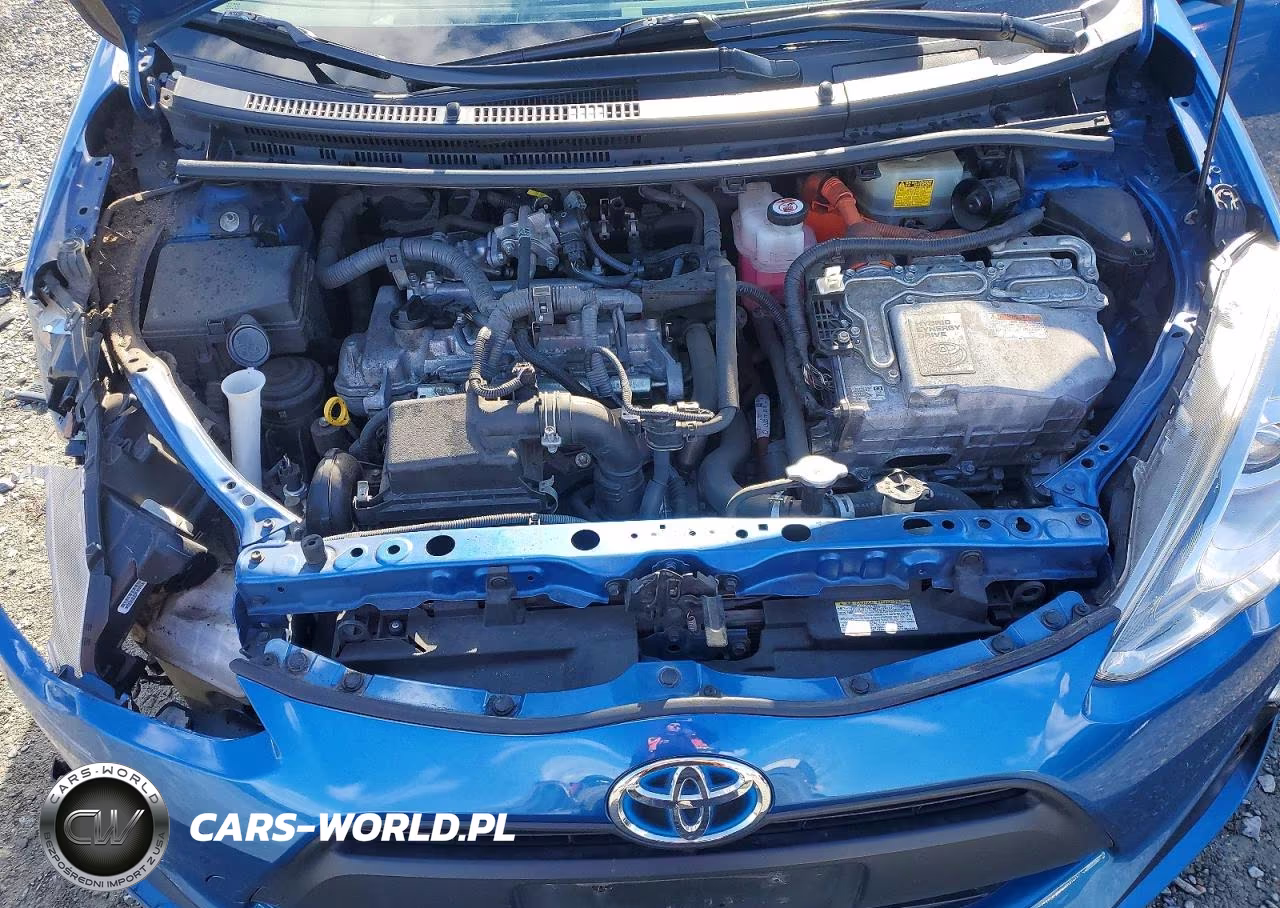 2017 Toyota Prius C VIN:JTDKDTB31H1593153 - 12