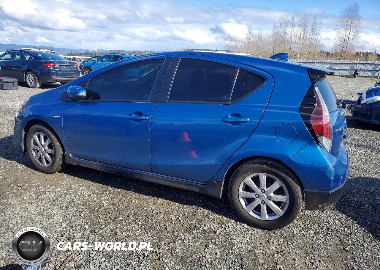 2017 Toyota Prius C VIN:JTDKDTB31H1593153 - 2