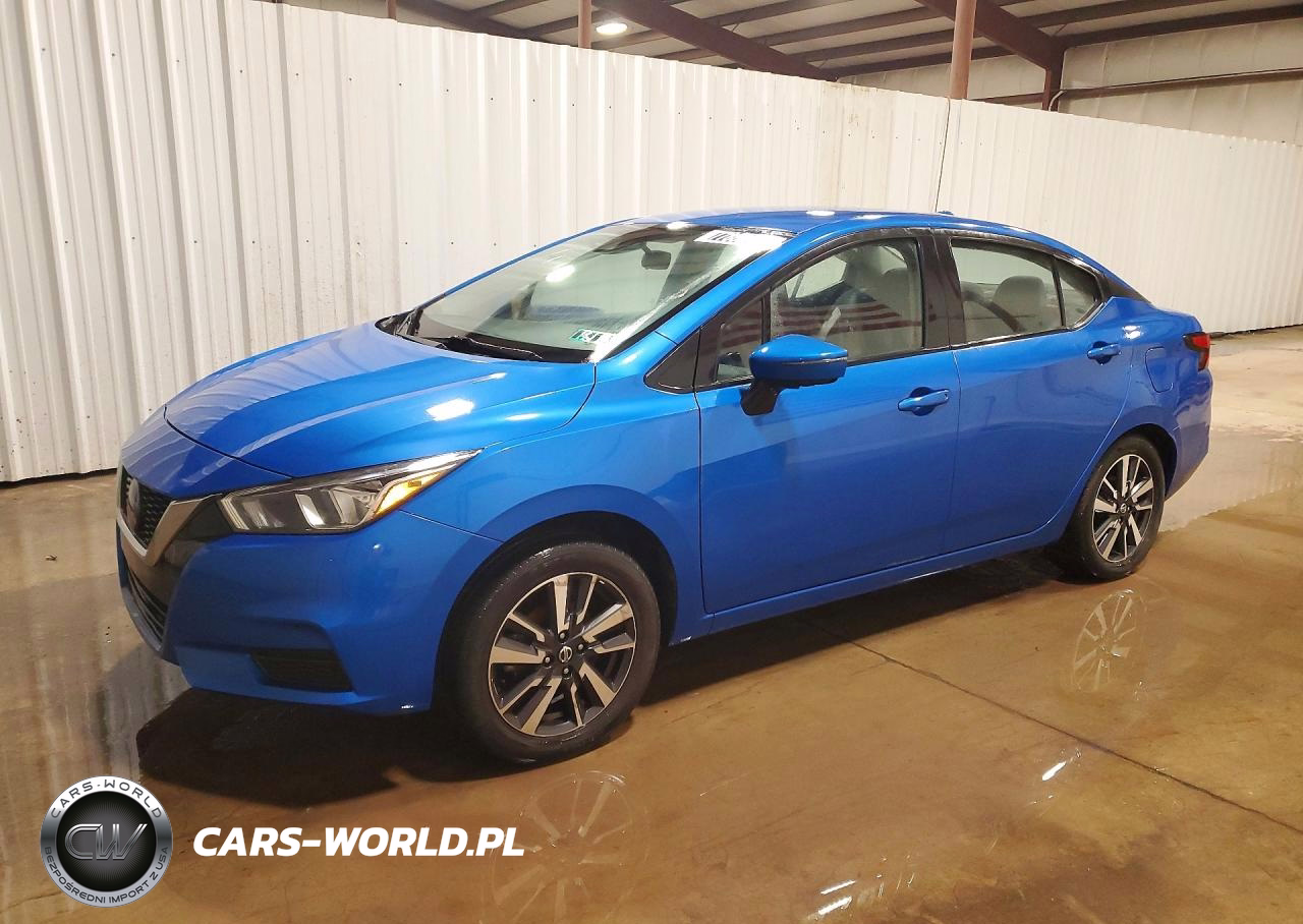2021 Nissan Versa Sv
