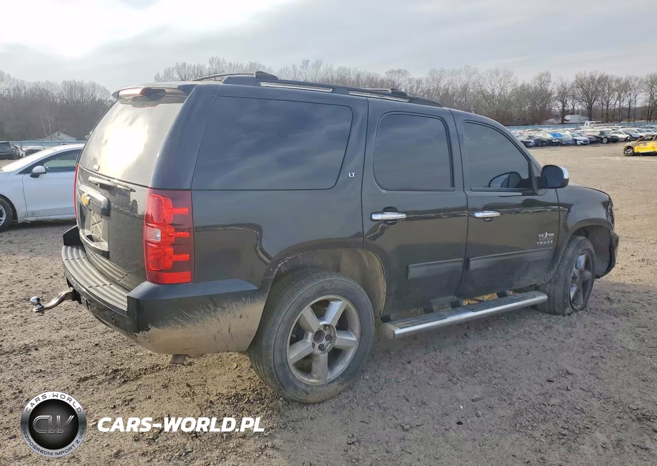 2013 Chevrolet Tahoe C1500 Lt VIN:1GNSCBE09DR347694 - 3