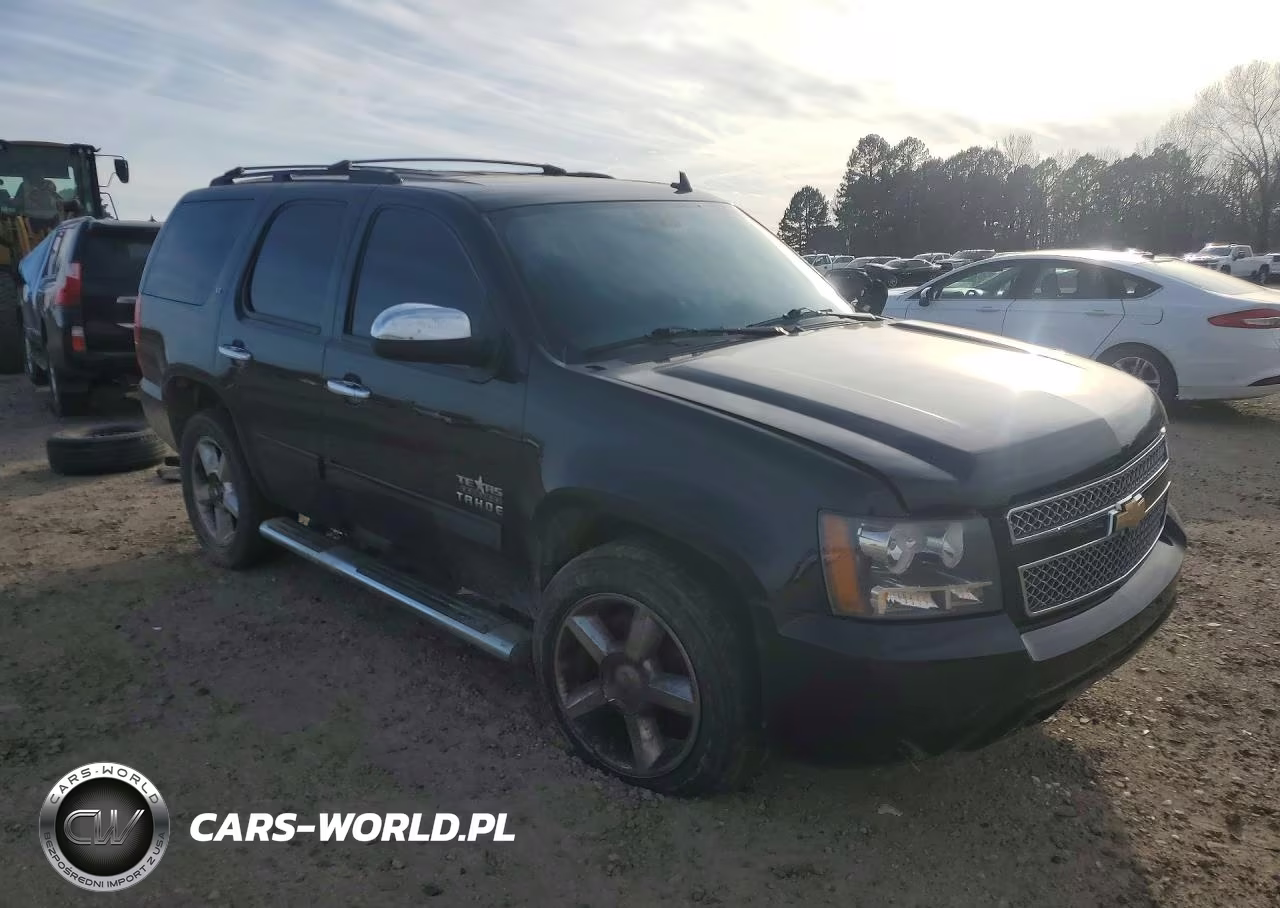 2013 Chevrolet Tahoe C1500 Lt VIN:1GNSCBE09DR347694 - 4
