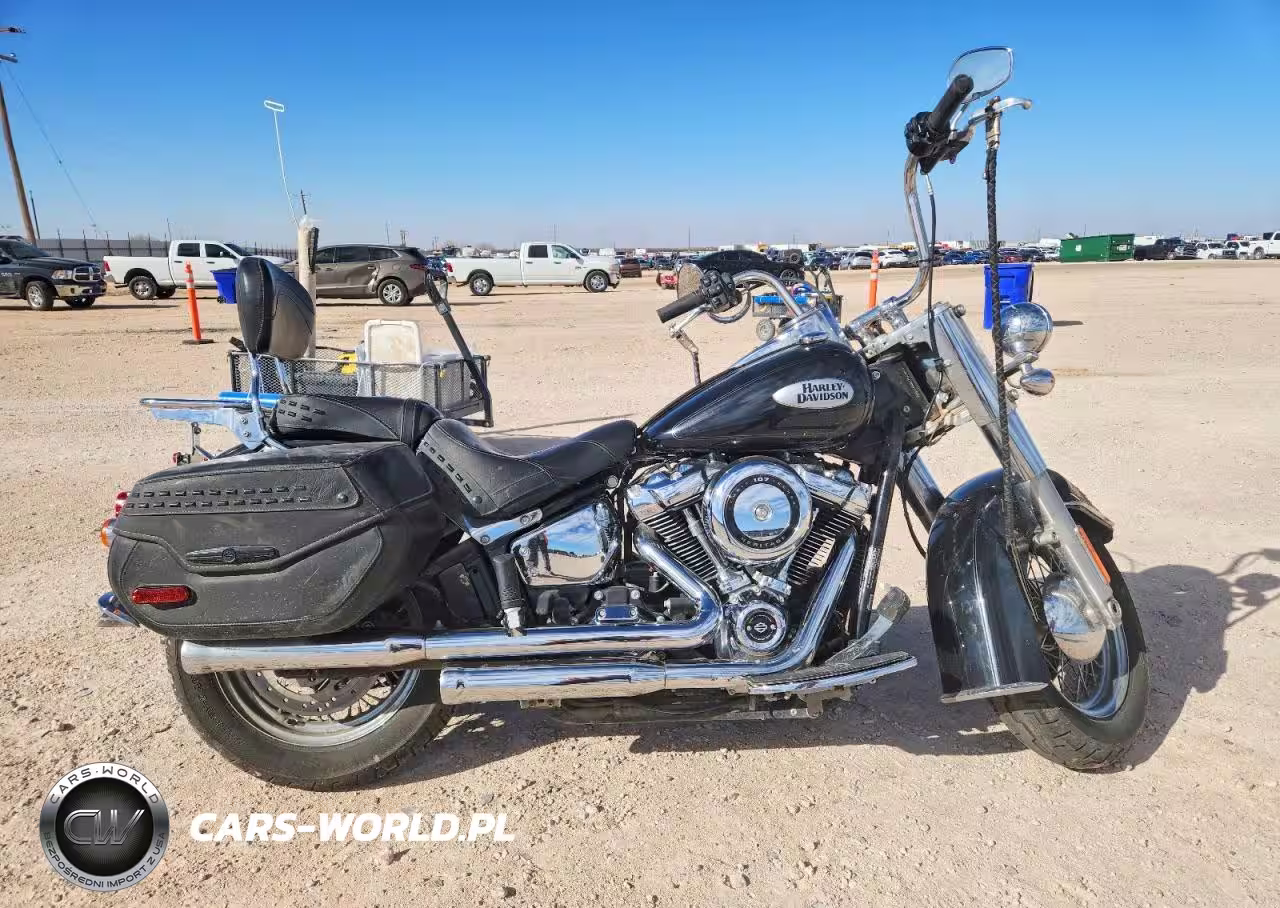 2021 Harley-Davidson Flhc