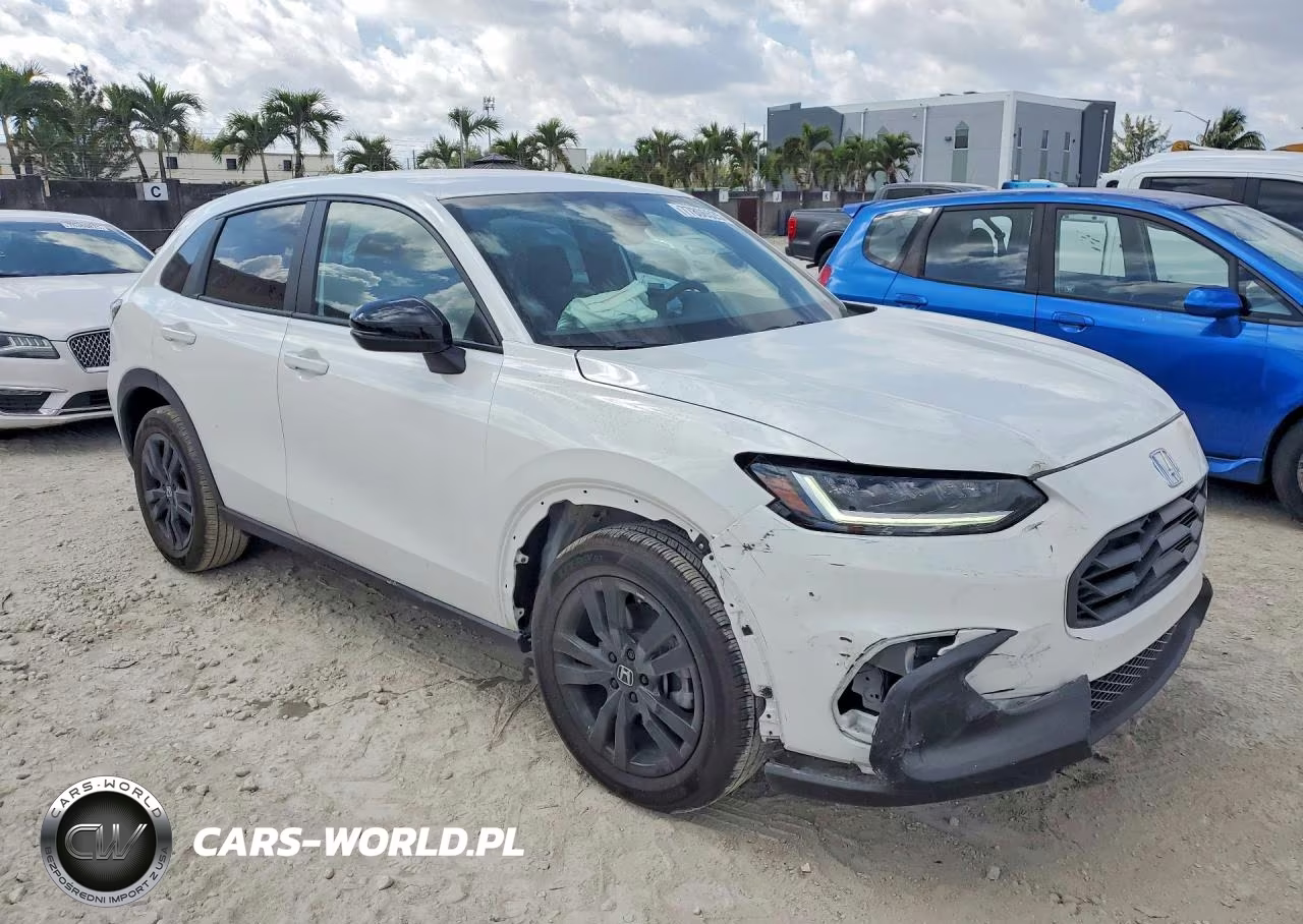 2026 Honda Hr-V Sport VIN:3CZRZ1H56TM700359 - 4