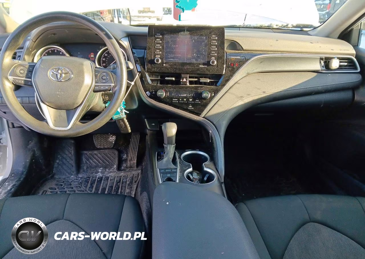 2022 Toyota Camry Le VIN:4T1C11BK0NU065666 - 8
