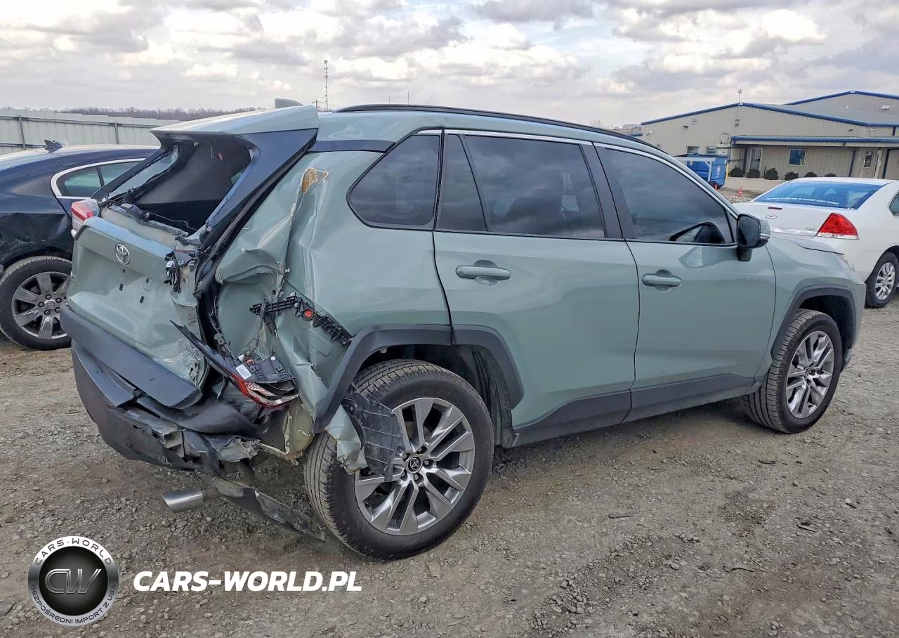 2022 Toyota Rav4 Xle Premium VIN:2T3A1RFV2NW281293 - 3