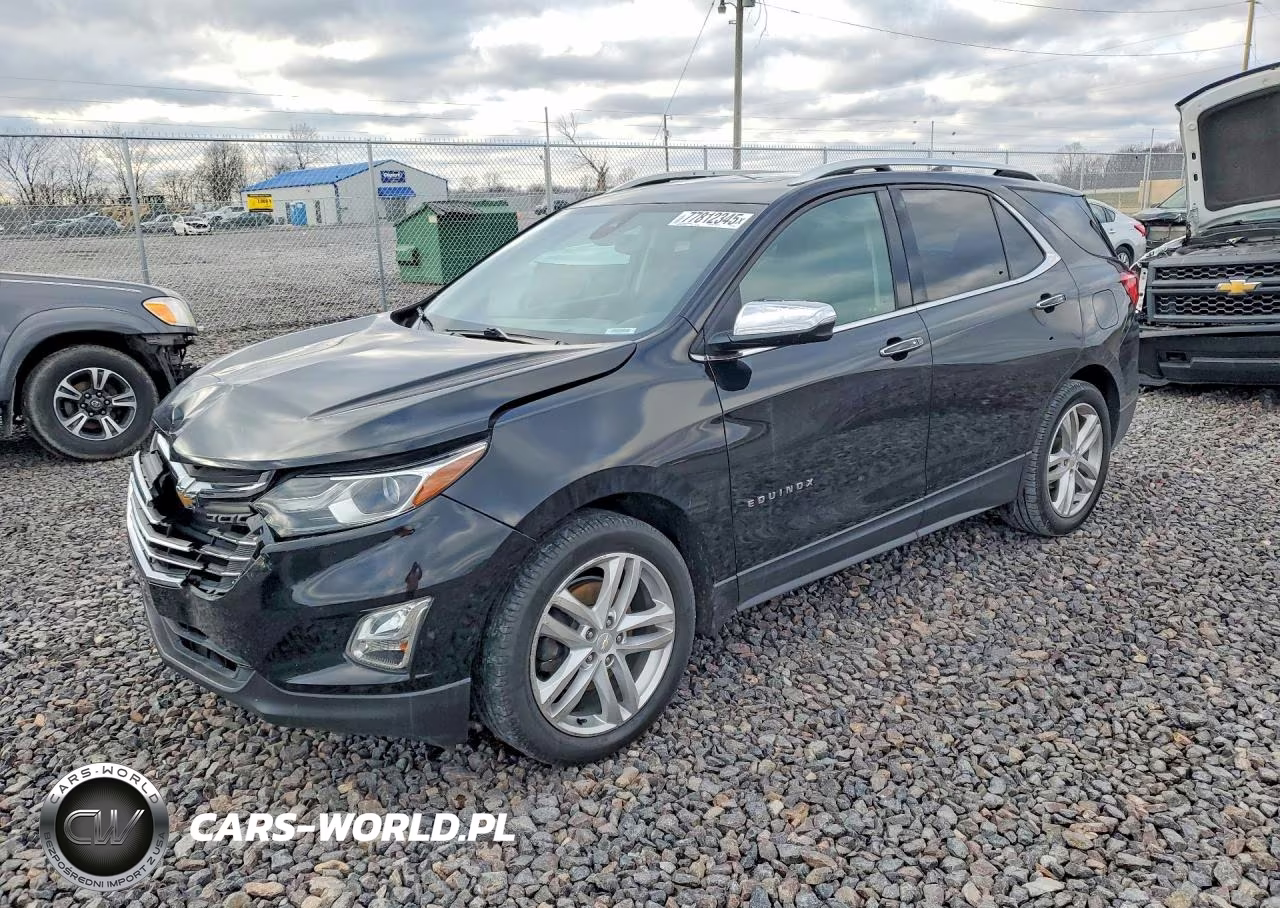 2018 Chevrolet Equinox Premier VIN:2GNAXNEX8J6254946 - 1