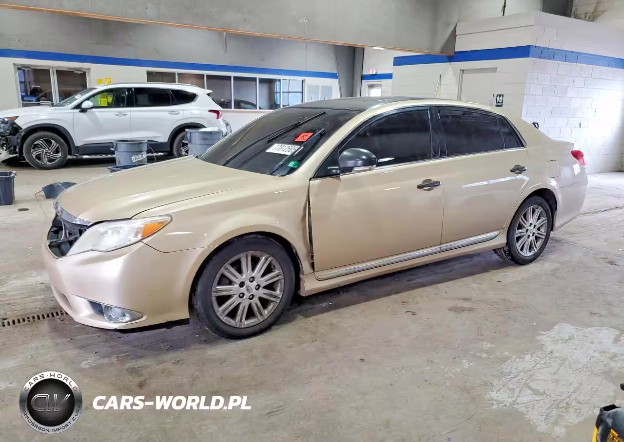 2011 Toyota Avalon Base