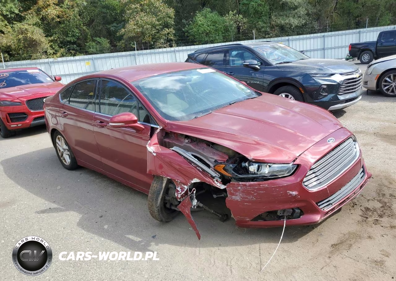 2015 Ford Fusion Se VIN:1FA6P0H77F5120807 - 4