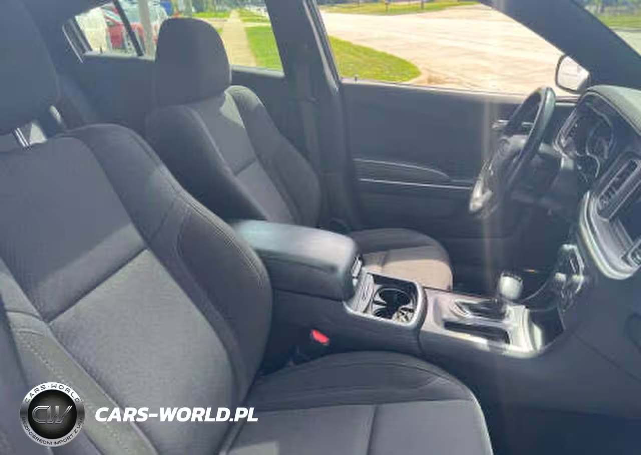 2019 Dodge Charger Sxt VIN:2C3CDXBG8KH699143 - 5