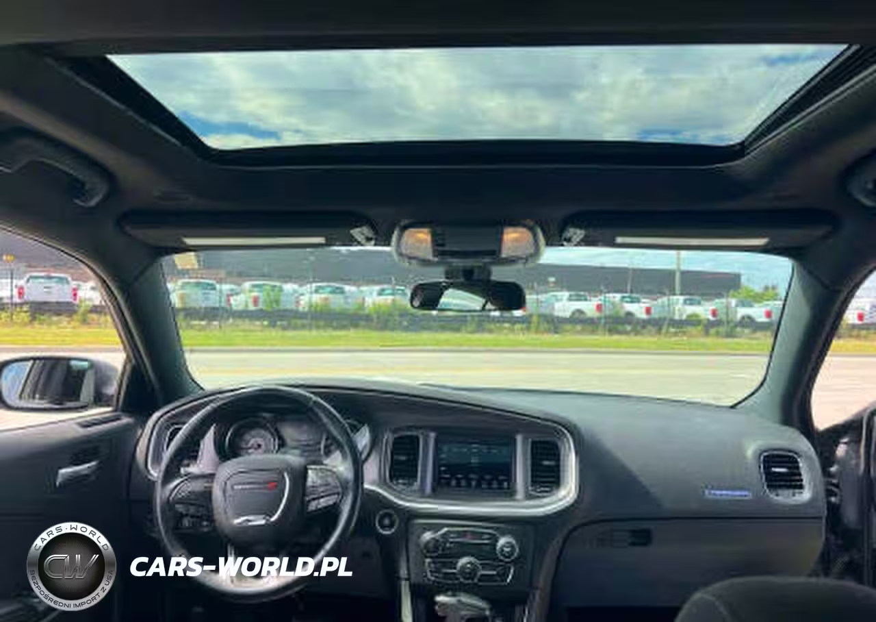 2019 Dodge Charger Sxt VIN:2C3CDXBG8KH699143 - 9