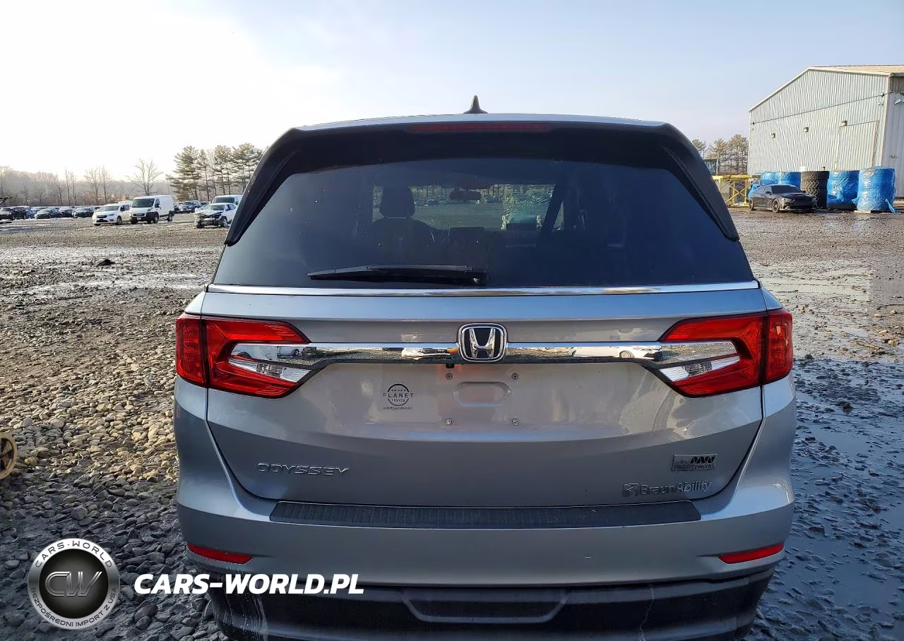 2018 Honda Odyssey Ex VIN:5FNRL6H58JB084220 - 6