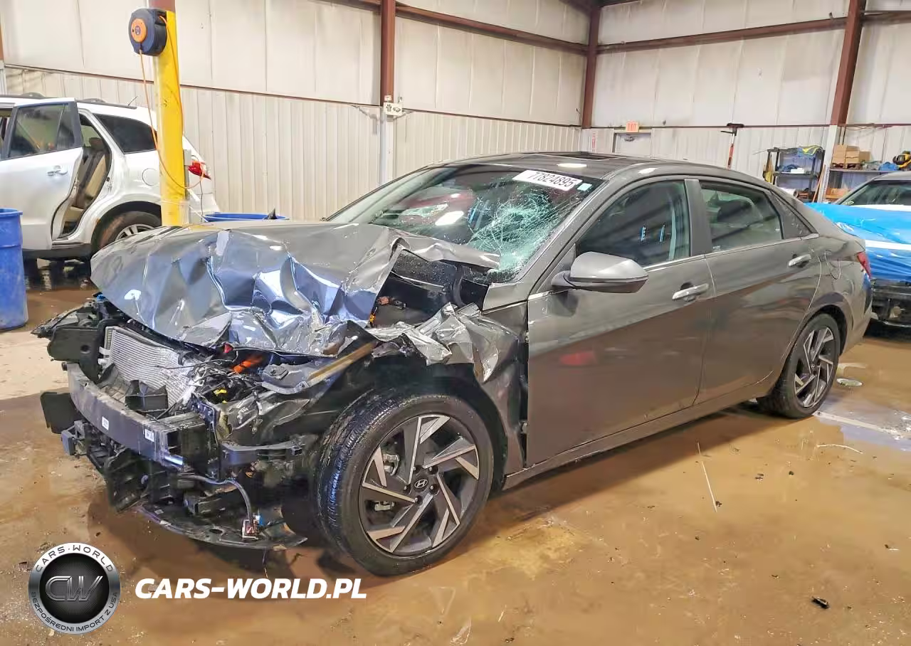 2025 Hyundai Elantra Limited