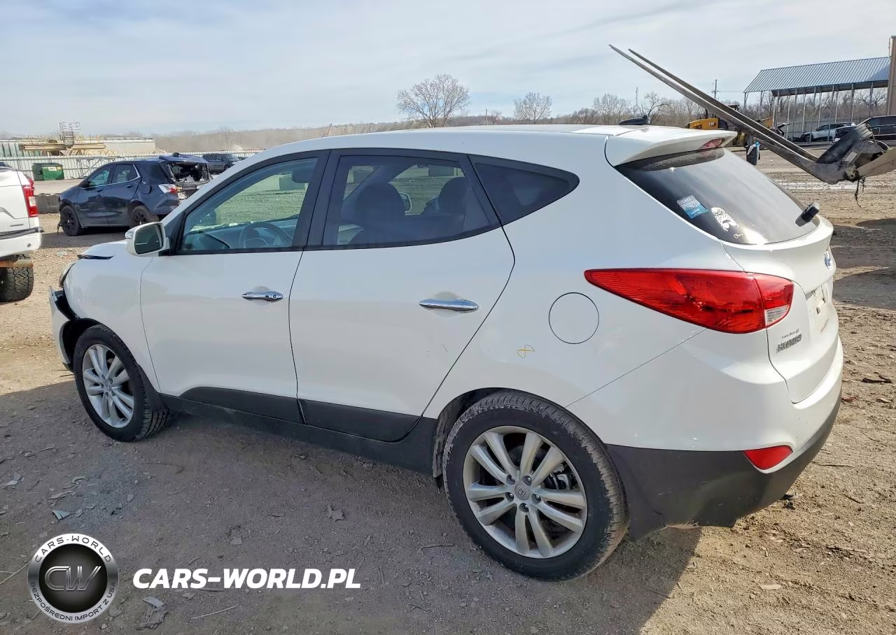 2013 Hyundai Tucson VIN:KM8JUCAC4DU663570 - 2